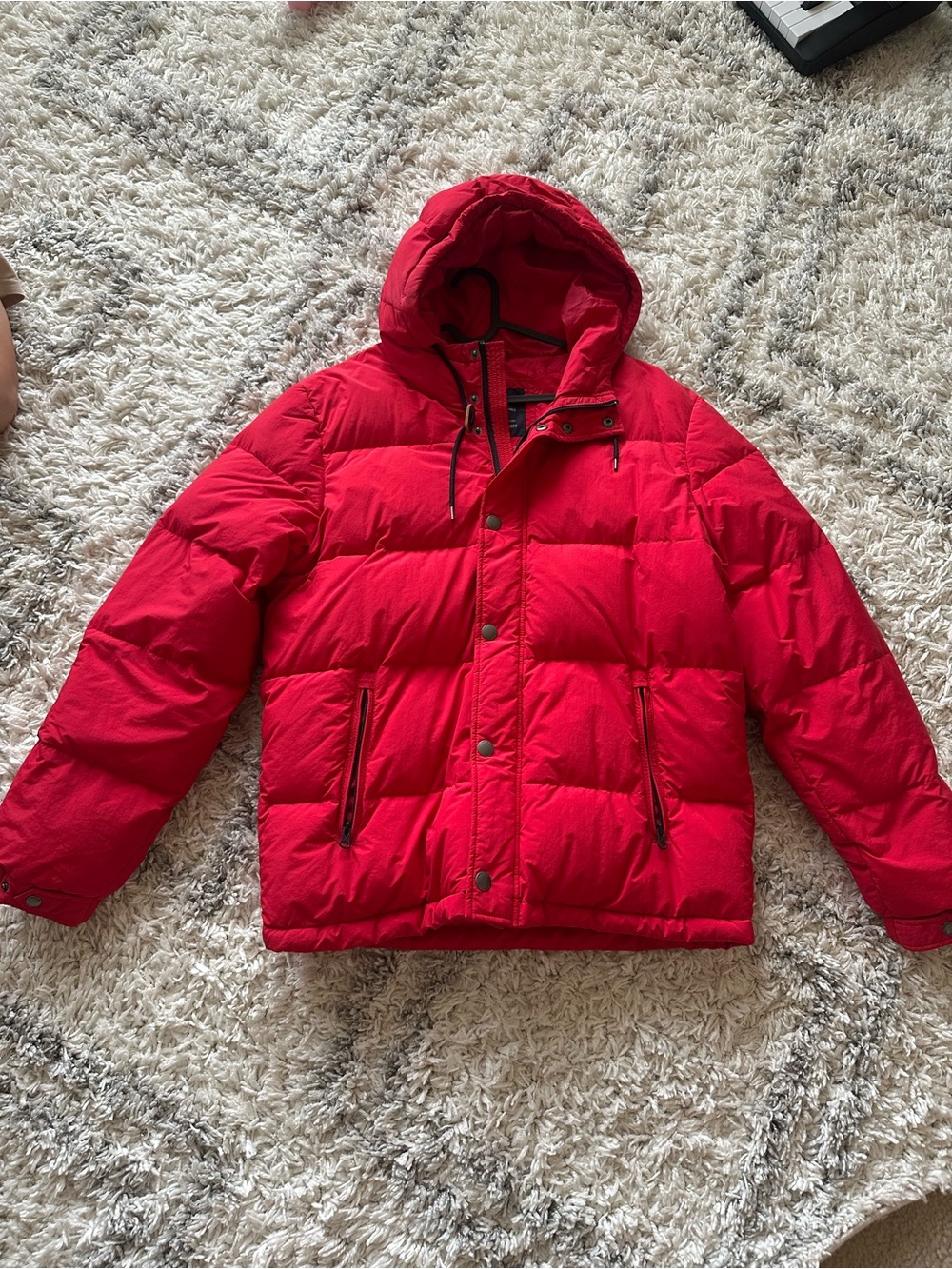 American Eagle Jacket Mens Medium Puffer Hooded Down filled Red medium M